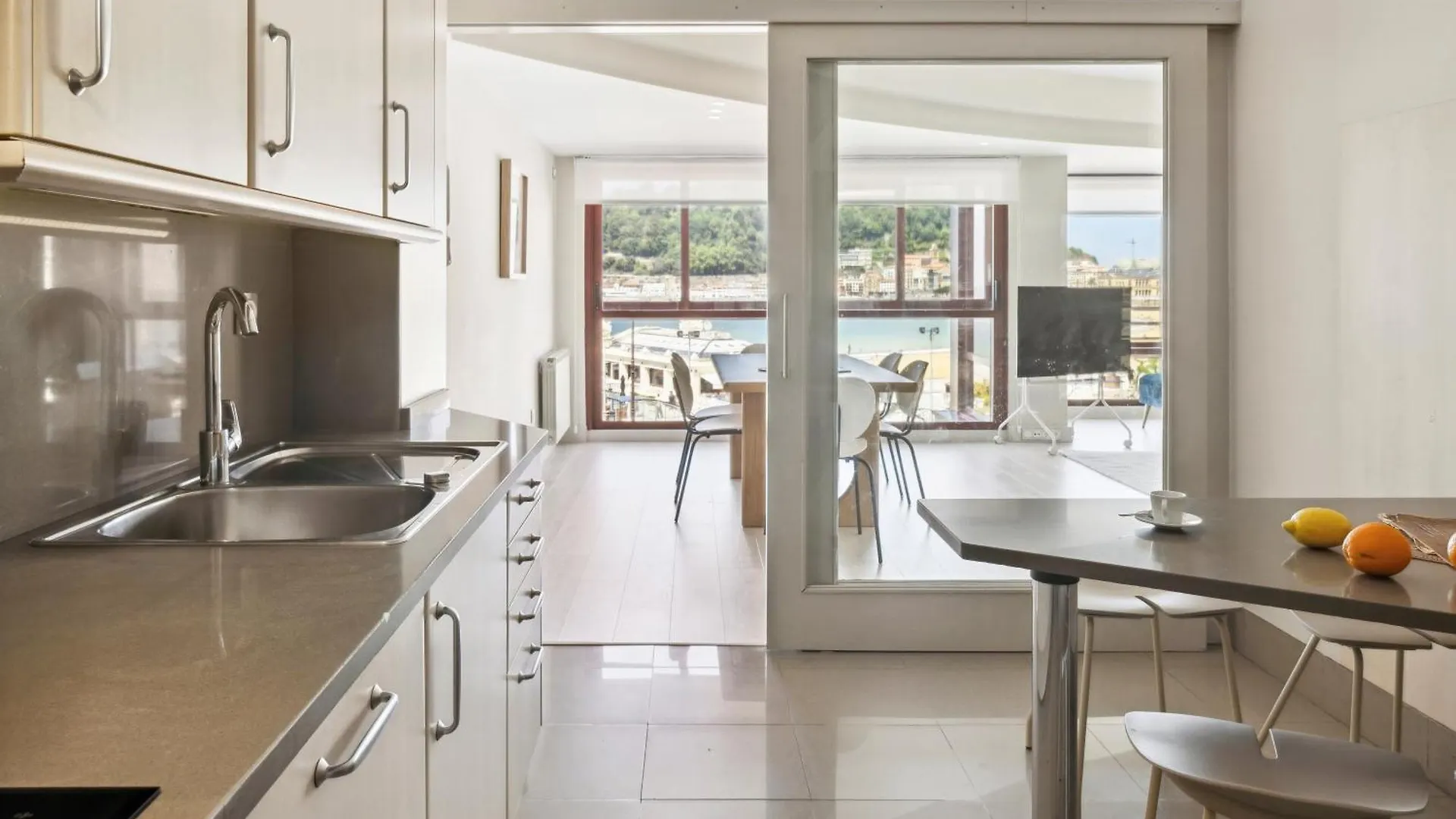 Playa De La Concha 9 By Feelfree Rentals San Sebastián Apartmán